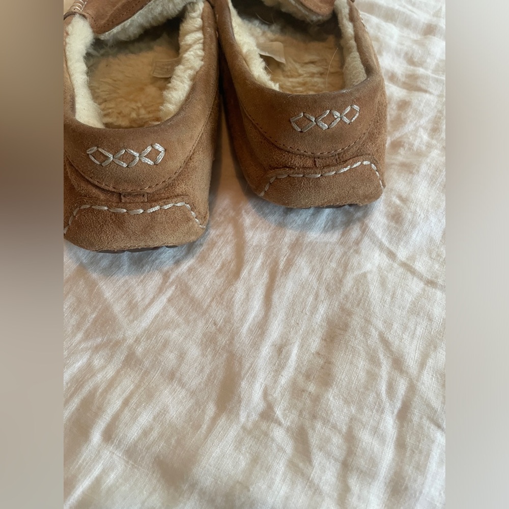 UGG women’s chestnut Suede Ansley Slippers size 8 - Picture 5 of 9